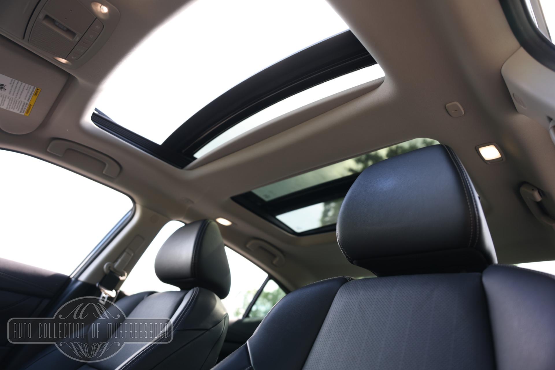 2020 nissan maxima panoramic sunroof